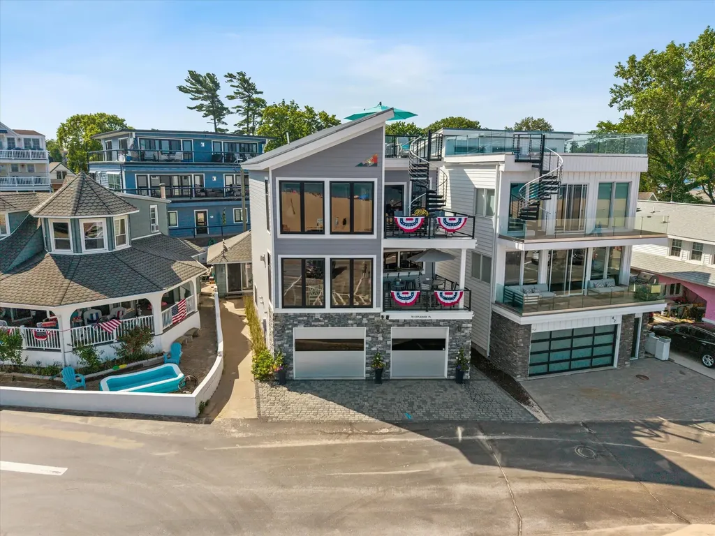 78 Esplanade Place South Haven City MI 49090