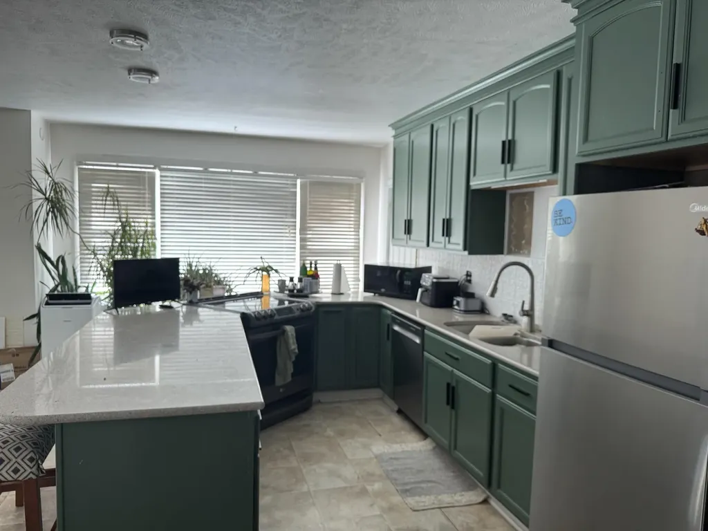 748 Green Street South Haven City MI 49090