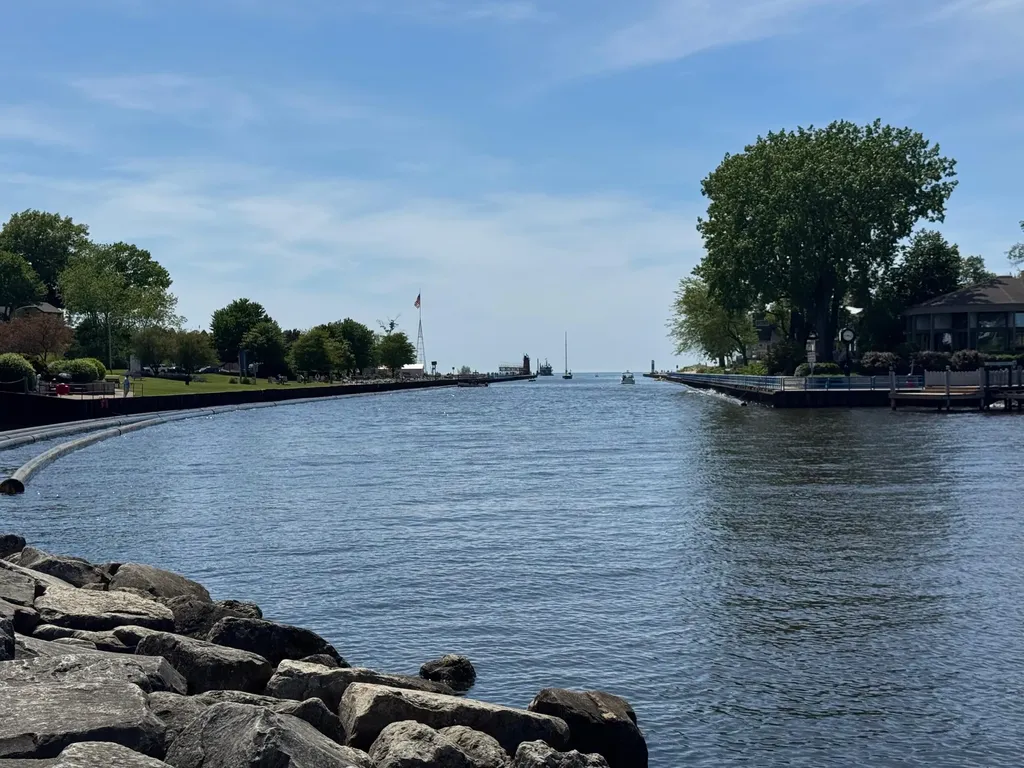 748 Green Street South Haven City MI 49090