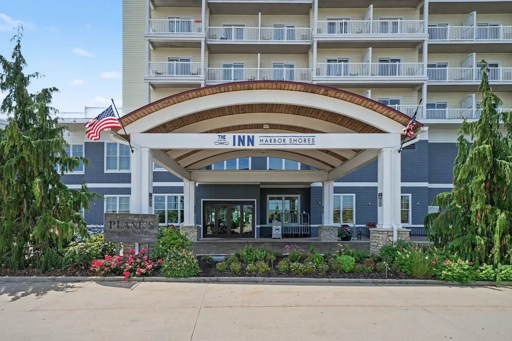 800 Whitwam Drive St. Joseph City MI 49085