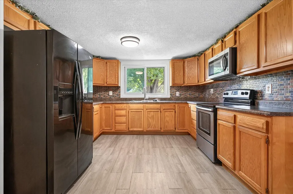 1032 Brookfield Drive Lincoln Charter Township MI 49085