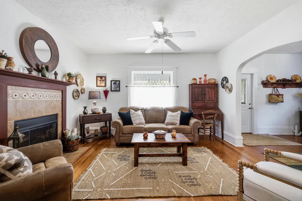 24 W Ash Street Three Oaks Village MI 49128