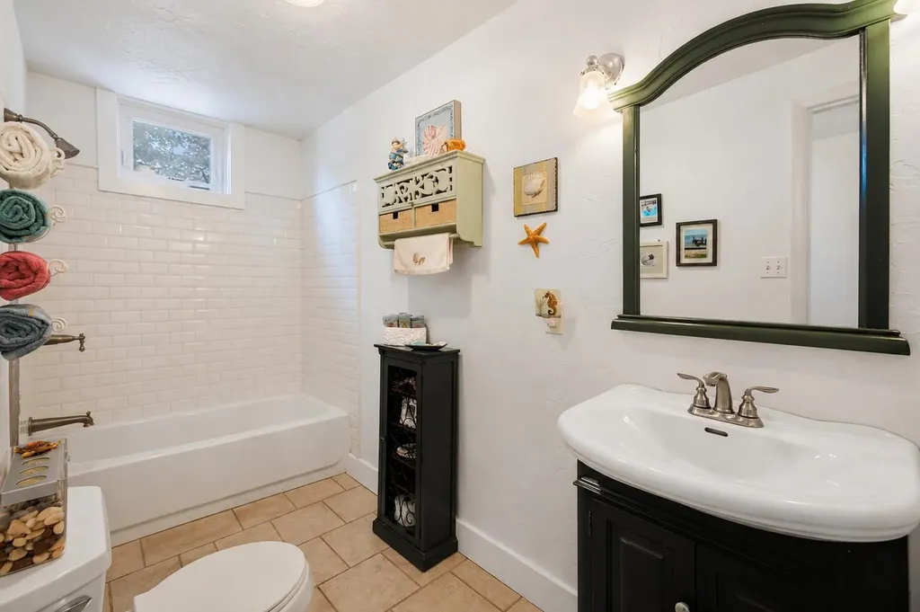 24 W Ash Street W Three Oaks Village MI 49128