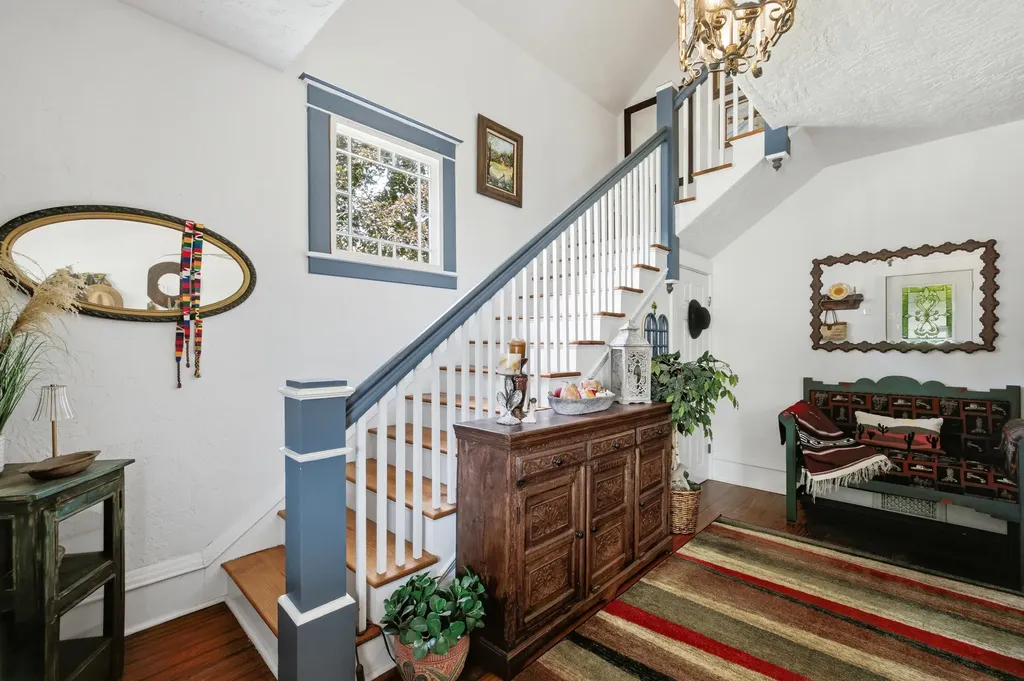 24 W Ash Street W Three Oaks Village MI 49128