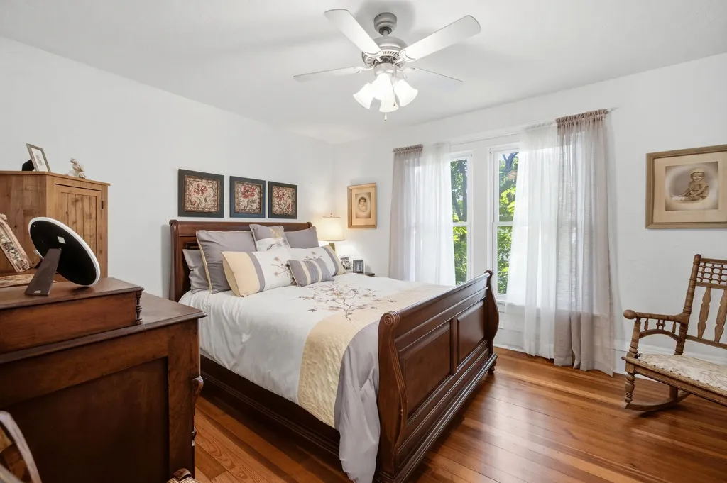 24 W Ash Street Three Oaks Village MI 49128