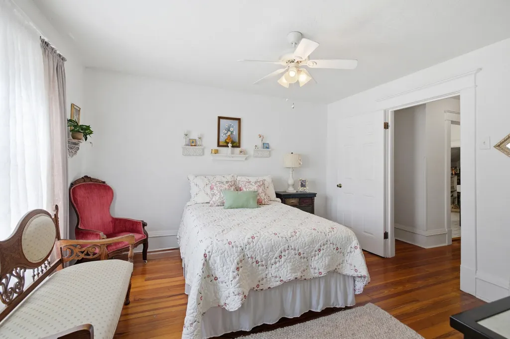 24 W Ash Street W Three Oaks Village MI 49128
