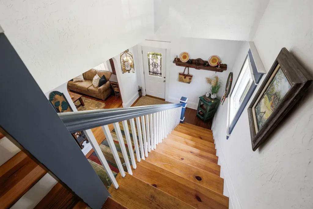 24 W Ash Street W Three Oaks Village MI 49128