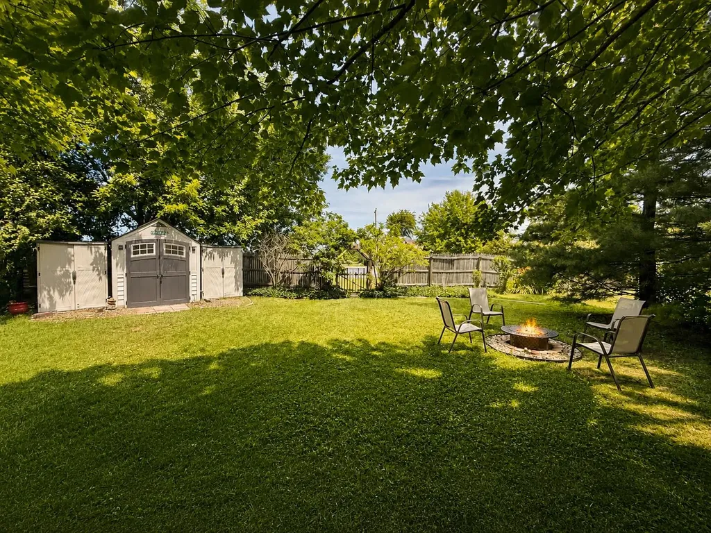 24 W Ash Street W Three Oaks Village MI 49128