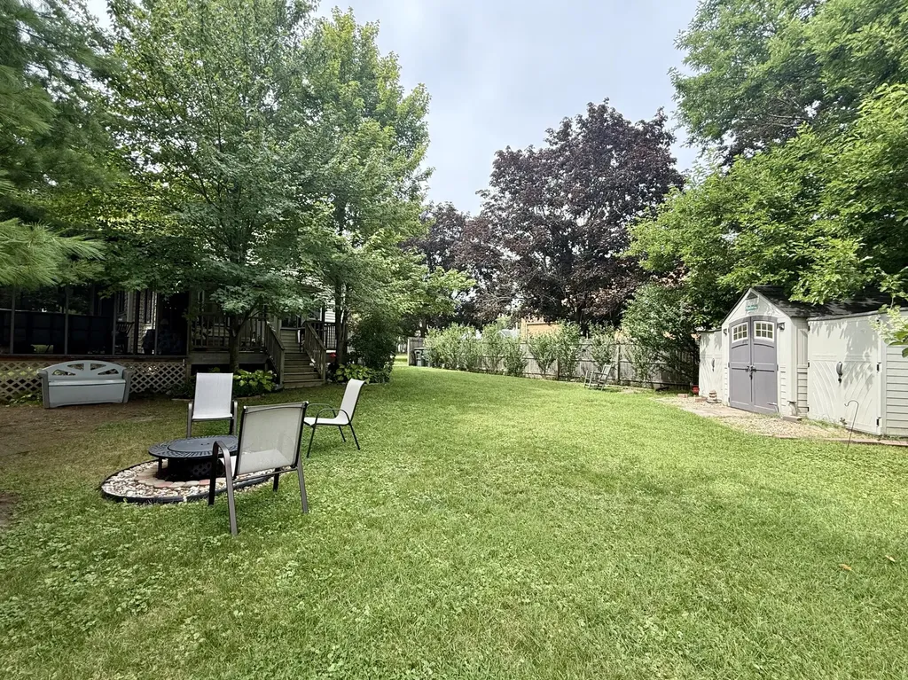 24 W Ash Street Three Oaks Village MI 49128
