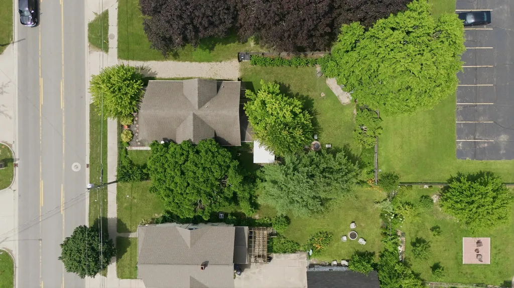 24 W Ash Street Three Oaks Village MI 49128