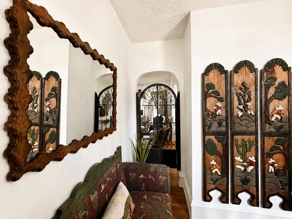 24 W Ash Street Three Oaks Village MI 49128