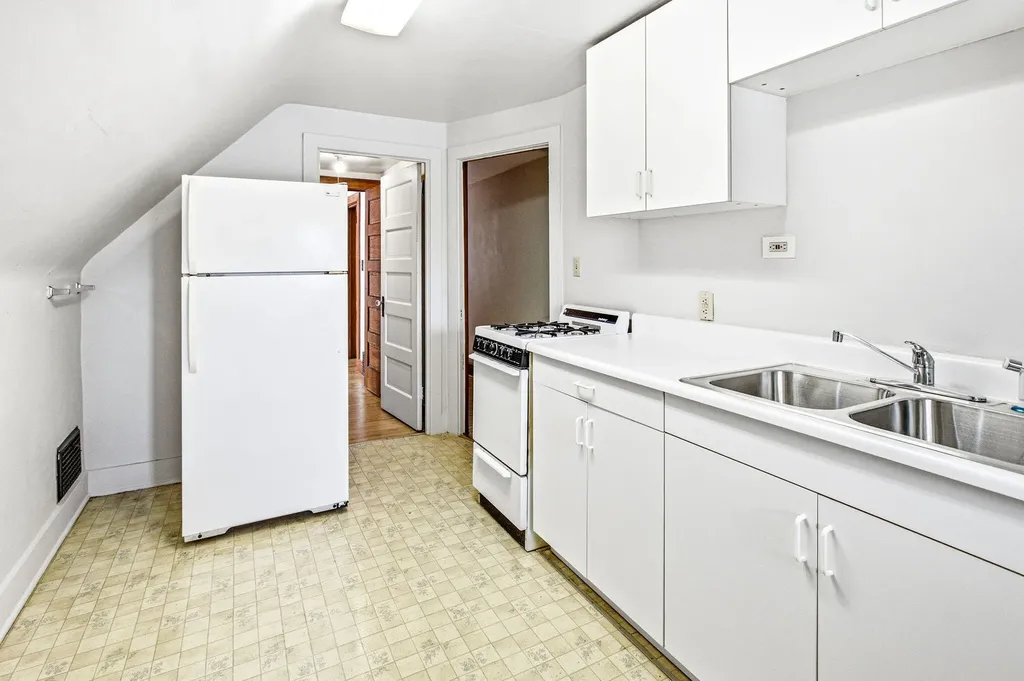 1013 State Street St. Joseph City MI 49085