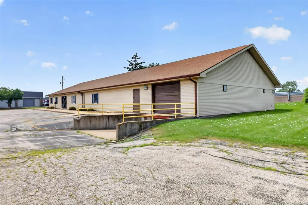 2946 Division Street St. Joseph City MI 49085