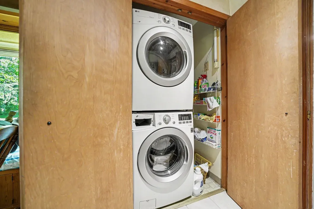 5497 Wilson Street Coloma Charter Township MI 49038