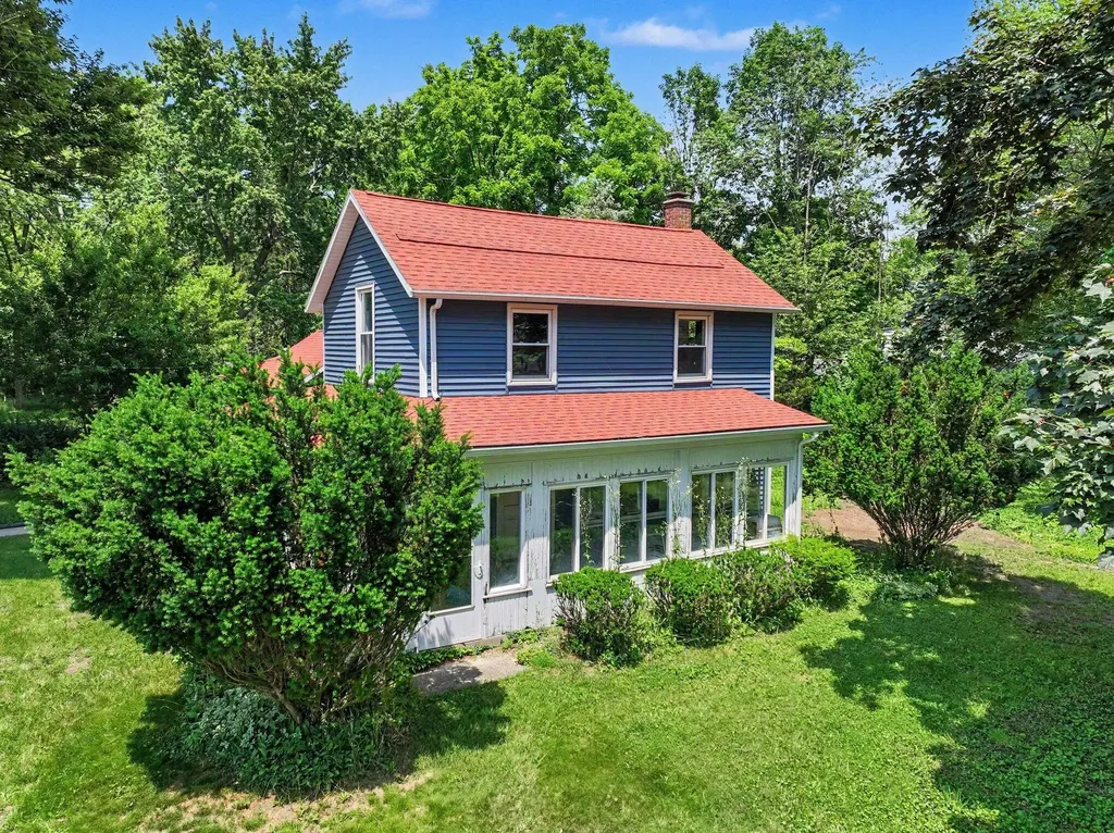 5497 Wilson Street Coloma Charter Township MI 49038