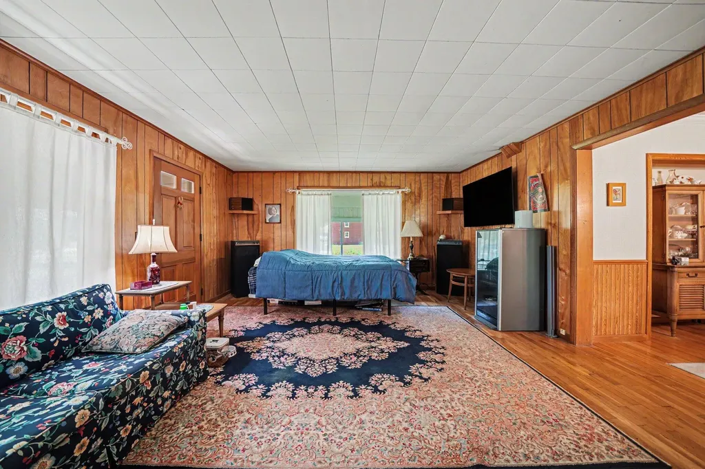 5497 Wilson Street Coloma Charter Township MI 49038