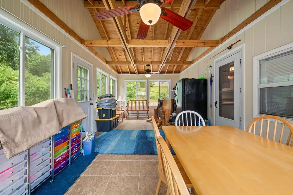 52653 Lakeview Drive Wayne Township MI 49047