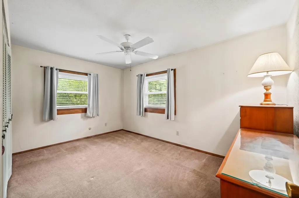 1292 Eddie Drive Howard Township MI 49120