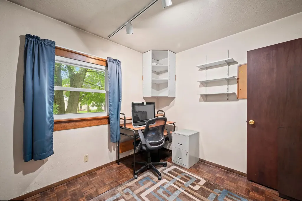 1292 Eddie Drive Howard Township MI 49120