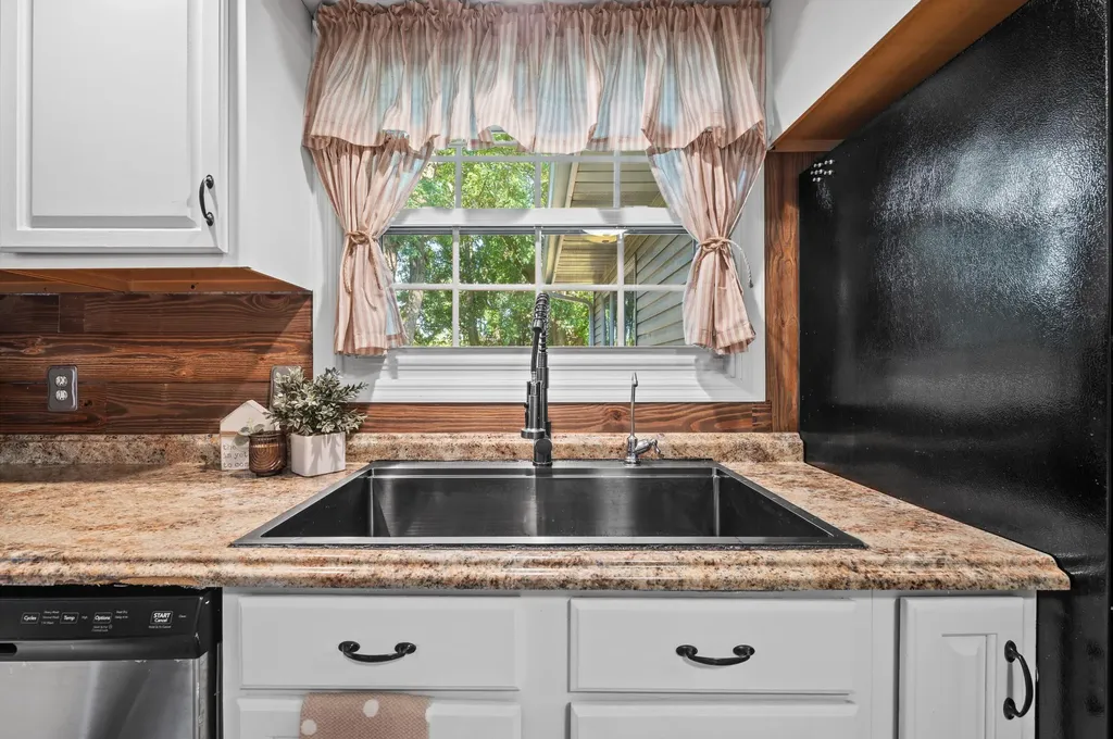 1523 Balmoral Lane Niles Township MI 49120