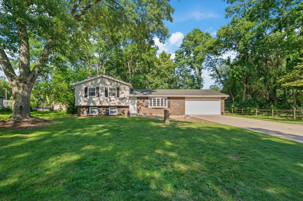 1523 Balmoral Lane Niles Township MI 49120