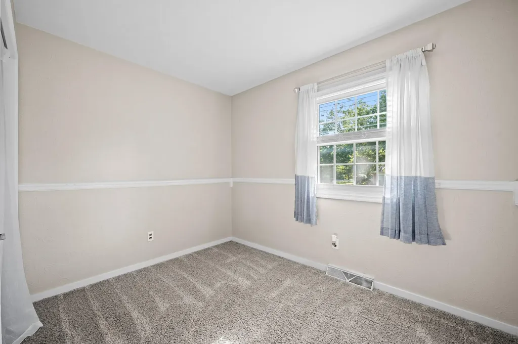 1523 Balmoral Lane Niles Township MI 49120