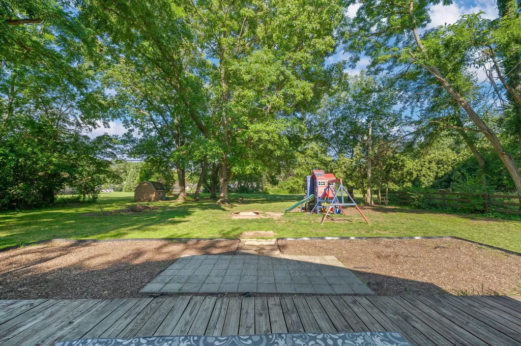 1523 Balmoral Lane Niles Township MI 49120