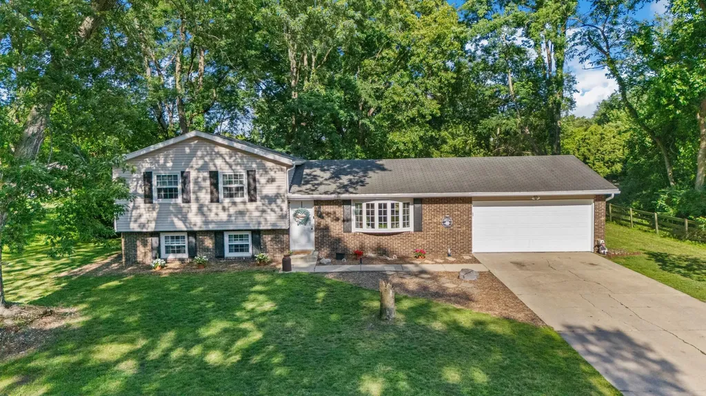 1523 Balmoral Lane Niles Township MI 49120