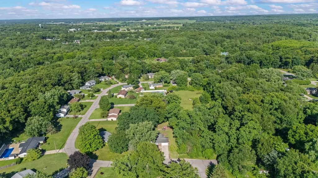 1523 Balmoral Lane Niles Township MI 49120