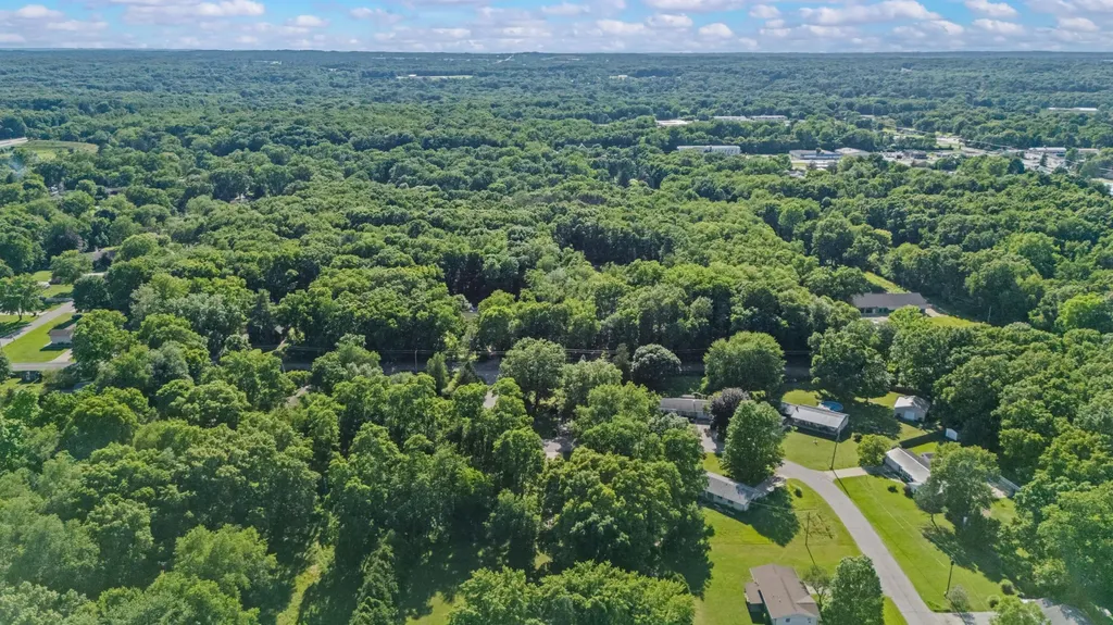 1523 Balmoral Lane Niles Township MI 49120