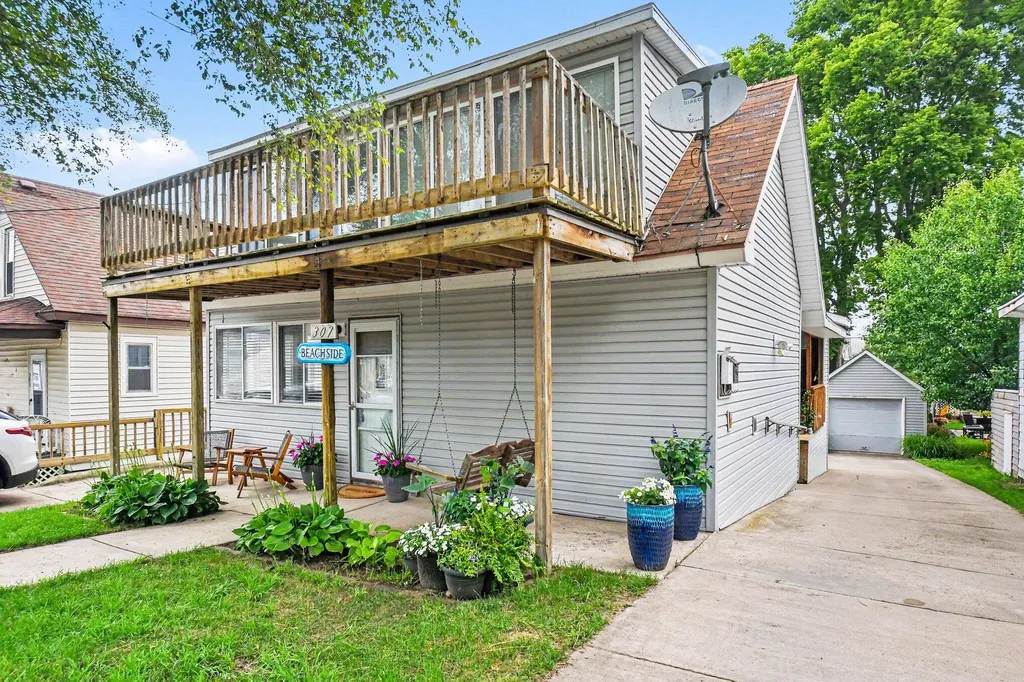 307 Park Street St. Joseph City MI 49085