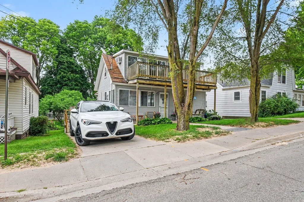 307 Park Street St. Joseph City MI 49085