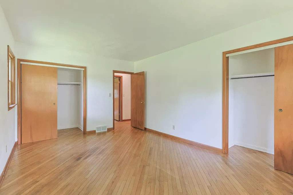 27201 Stuart Street Edwardsburg Village MI 49112