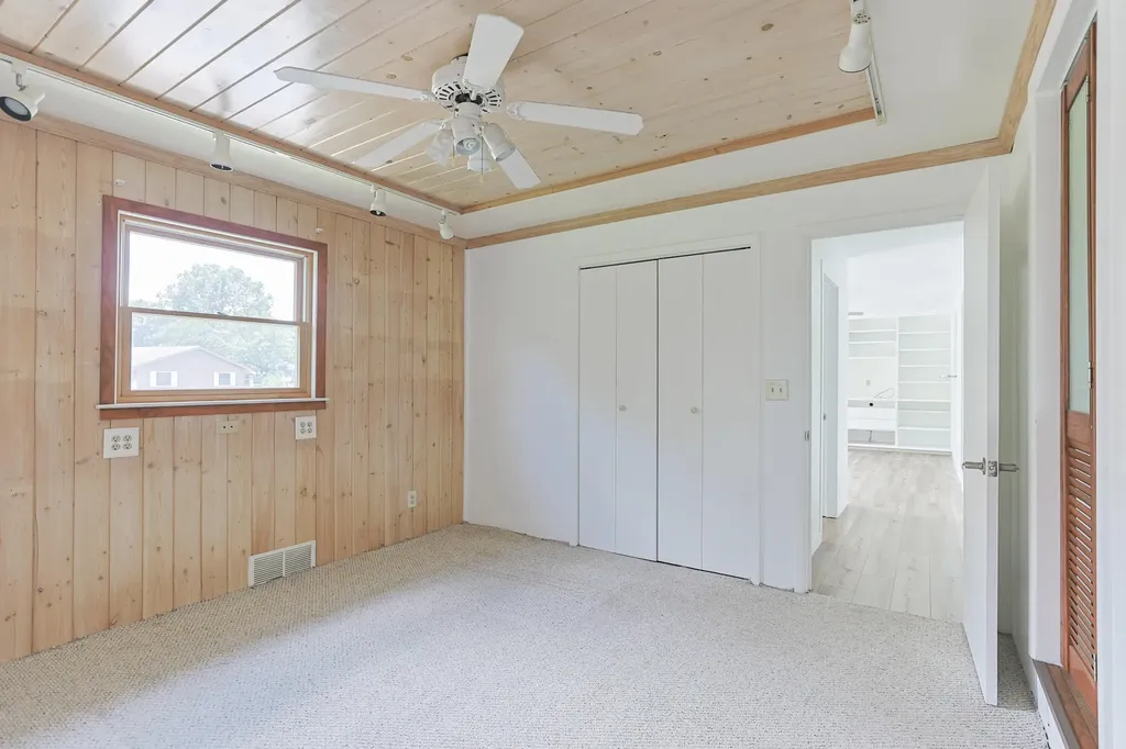 27201 Stuart Street Edwardsburg Village MI 49112