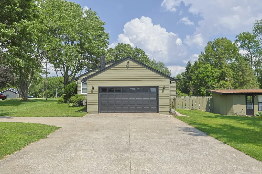 27201 Stuart Street Edwardsburg Village MI 49112