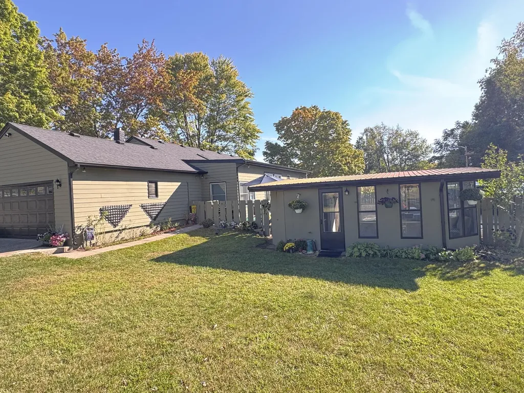 27201 Stuart Street Edwardsburg Village MI 49112