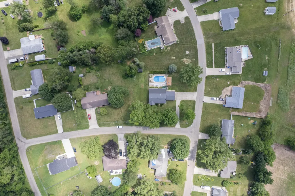 27201 Stuart Street Edwardsburg Village MI 49112