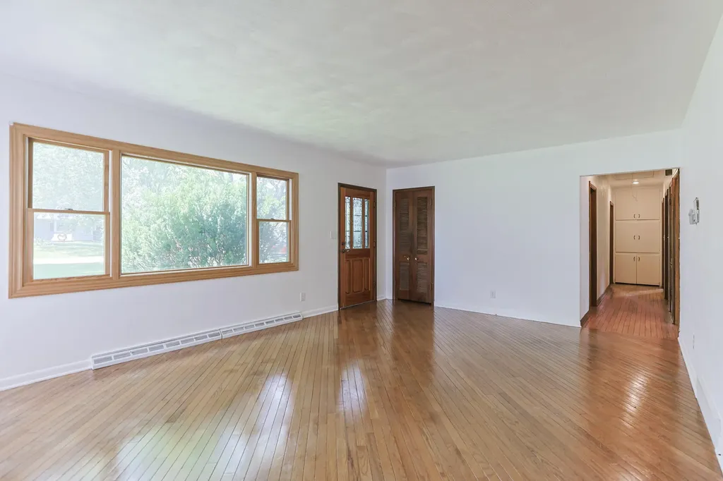 27201 Stuart Street Edwardsburg Village MI 49112