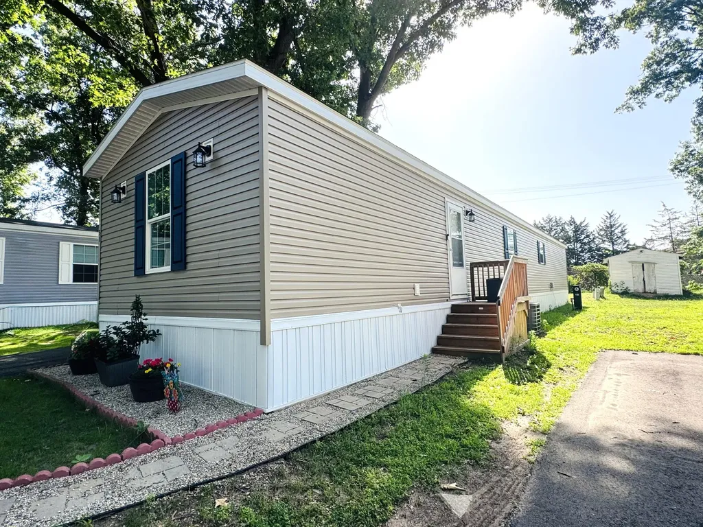 2330 E Main Street Niles Township MI 49120