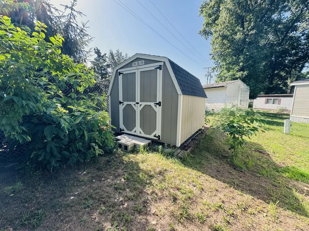 2330 E Main Street Niles Township MI 49120