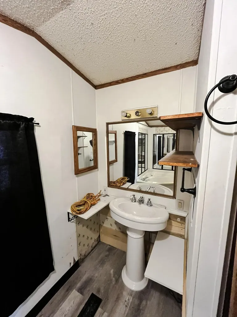 11640 Kirby Avenue Winterfield Township MI 49665