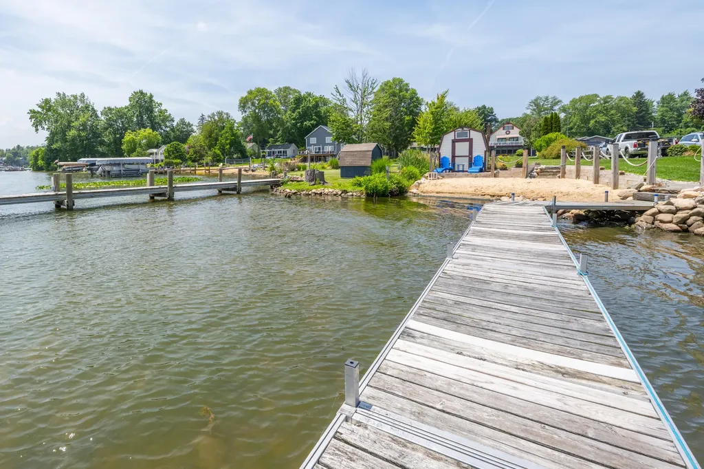 5791 Beech Street Coloma Charter Township MI 49038