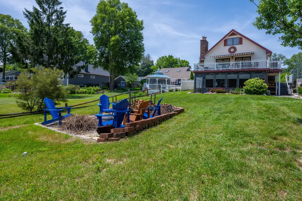 5791 Beech Street Coloma Charter Township MI 49038