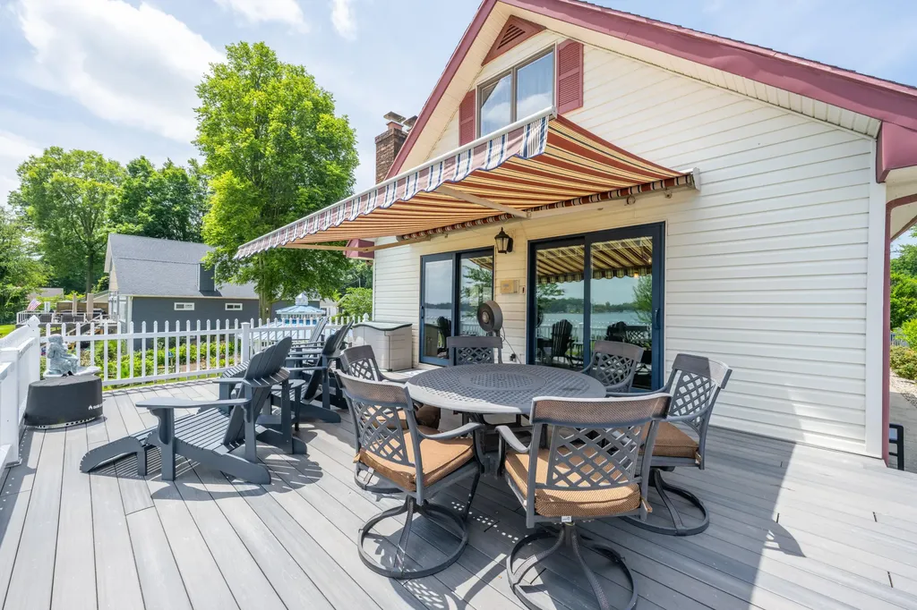 5791 Beech Street Coloma Charter Township MI 49038