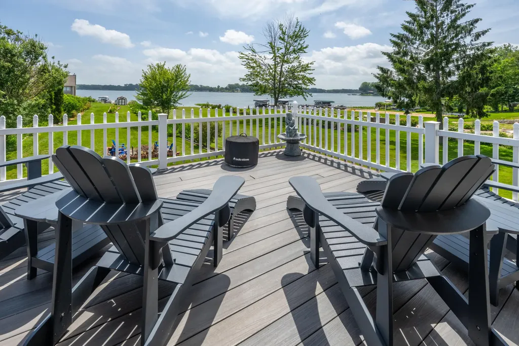 5791 Beech Street Coloma Charter Township MI 49038