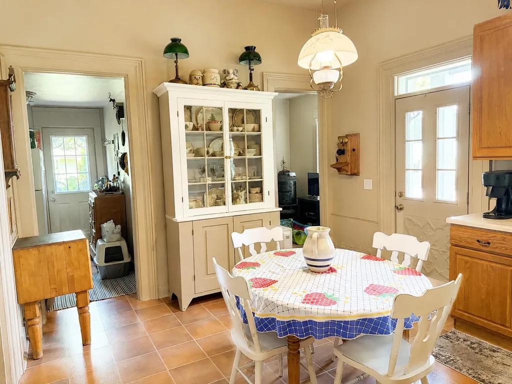 116 W Sherwood Street Decatur Village MI 49045