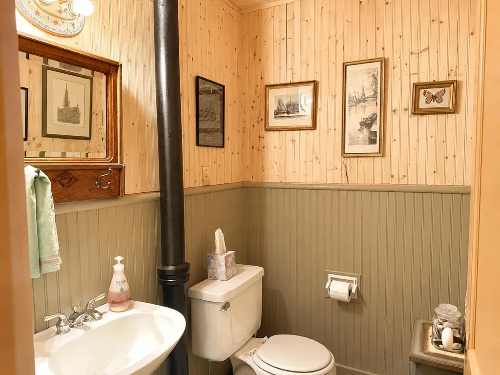 116 W Sherwood Street Decatur Village MI 49045