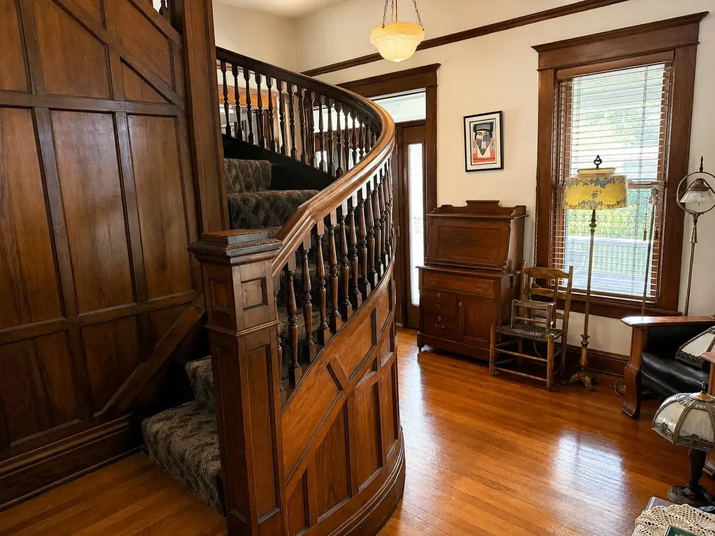 116 W Sherwood Street Decatur Village MI 49045