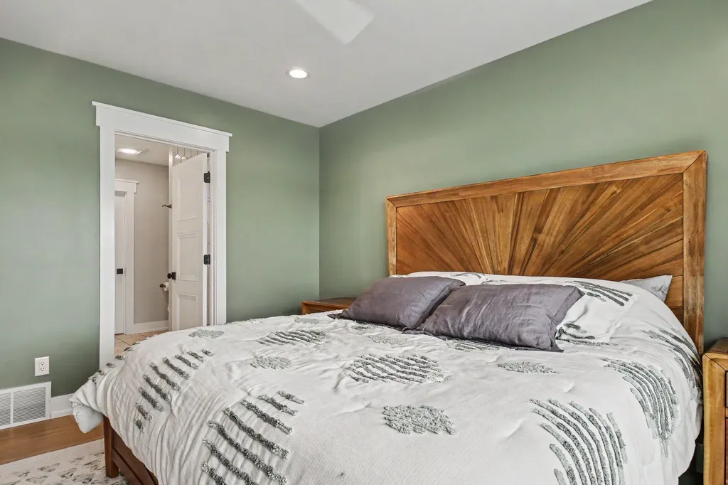 31218 Curran Beach Road Silver Creek Township MI 49047