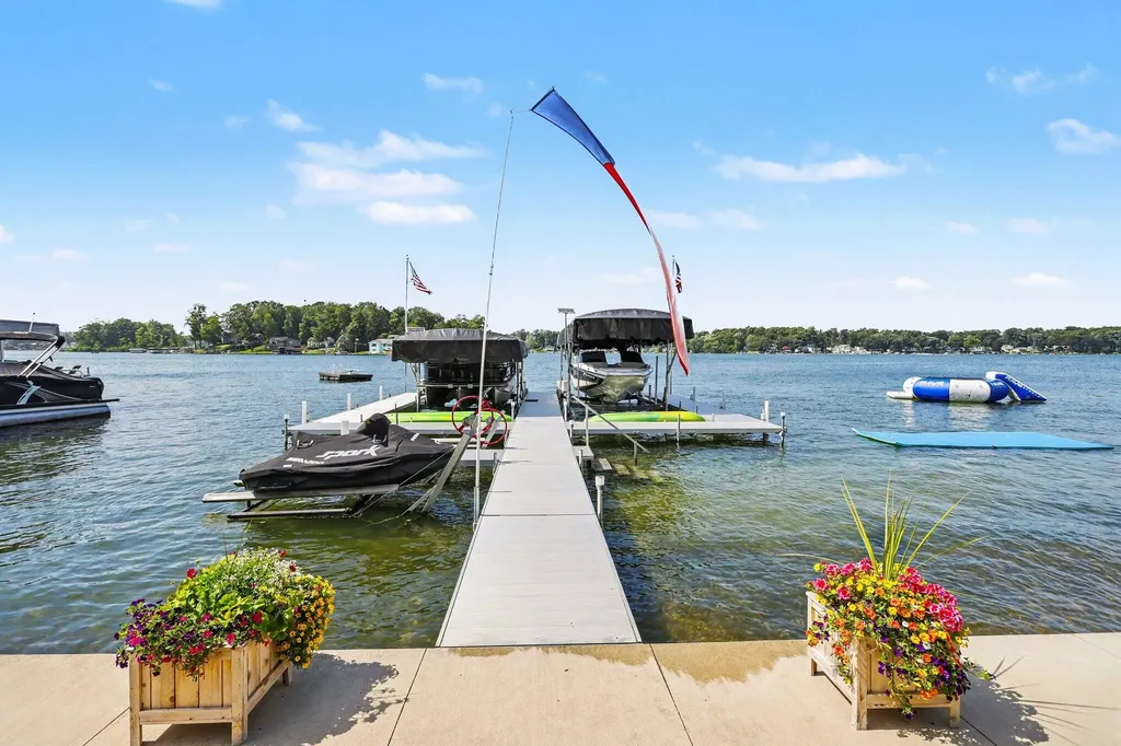 31218 Curran Beach Road Silver Creek Township MI 49047